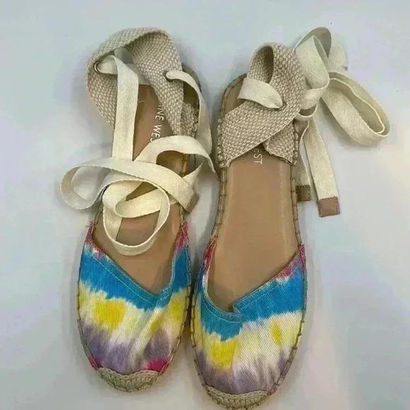 Nine West espadrille sandal, cloth upper- Size 9 - Picture 5 of 6